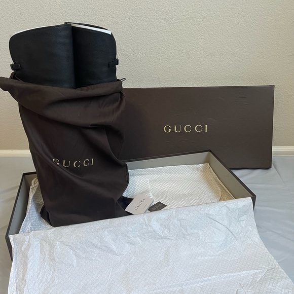 GUCCI Over The Knee Black Leather Boots w/Box EUR 37 | US 6 | UK 4 | hardly worn - Picture 2 of 16